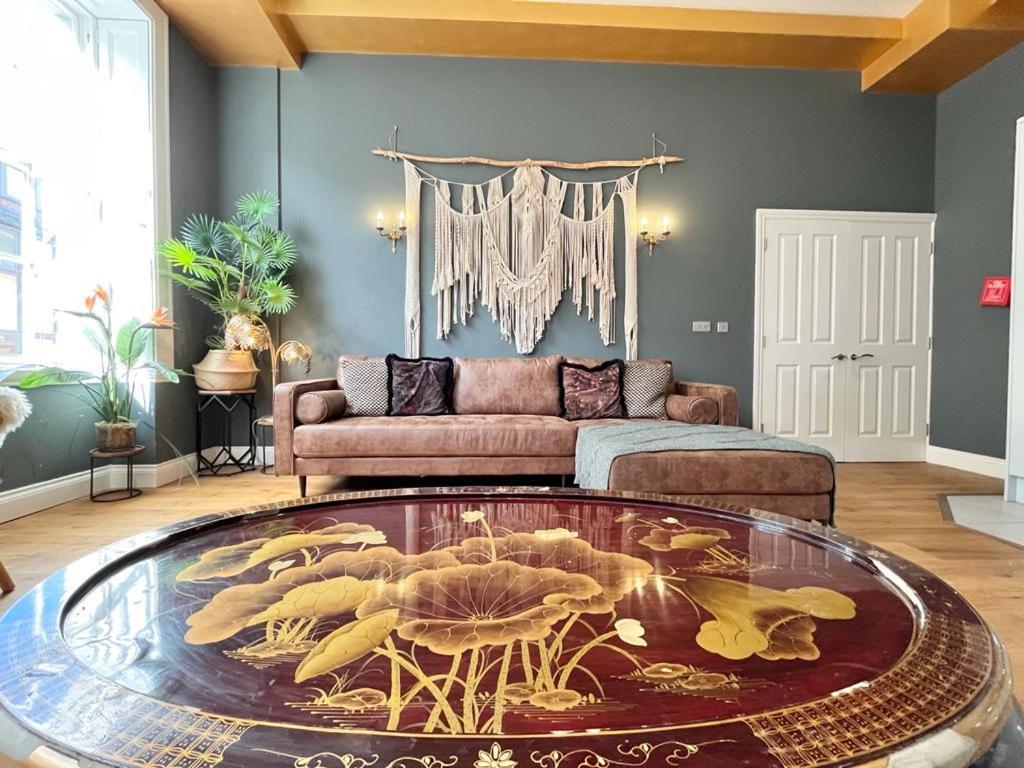 Unique & Luxurious 2 Bedroom City Centre Apartment 노팅엄 외부 사진